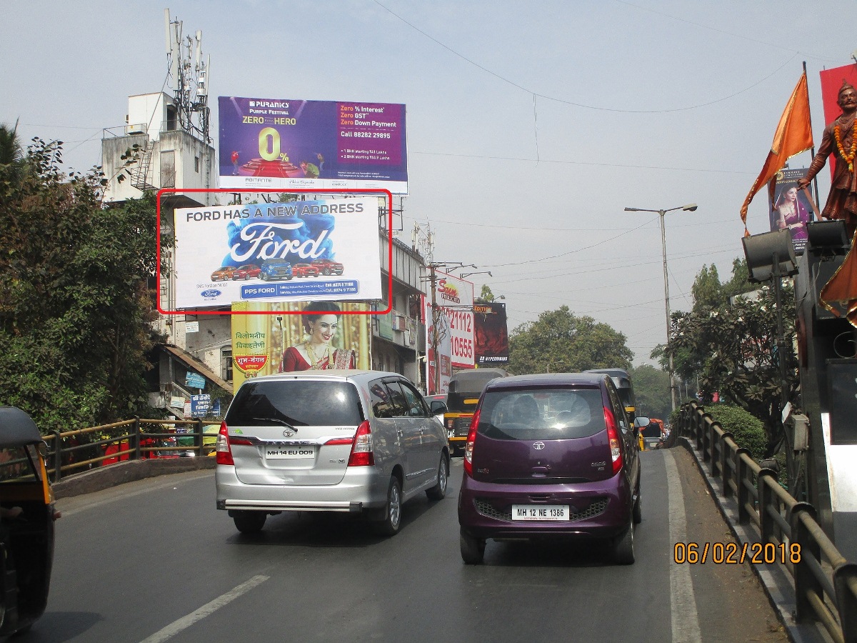 Sambhaji Putla hoarding